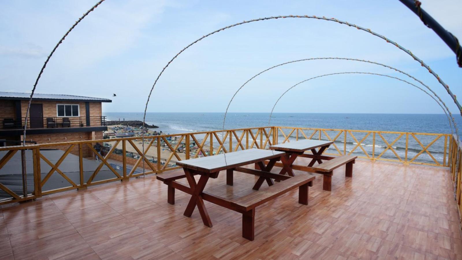 Hashtag Hive Otel Pondicherry Dış mekan fotoğraf